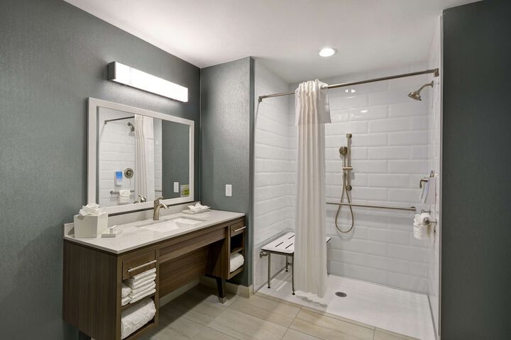 Bathroom shower