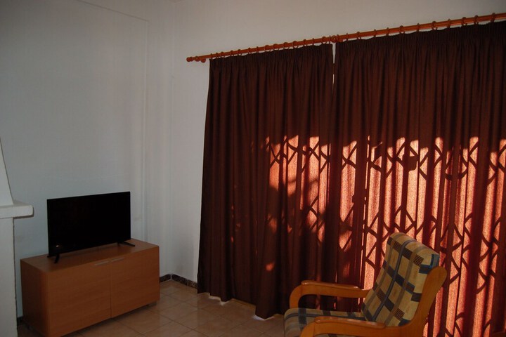 Room 16 of 53