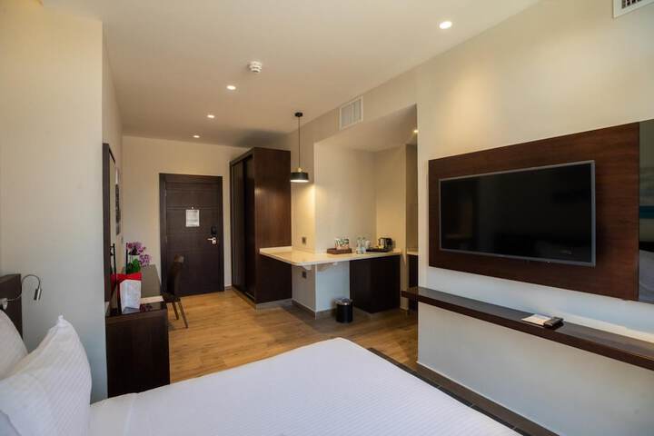 Room 16 of 45