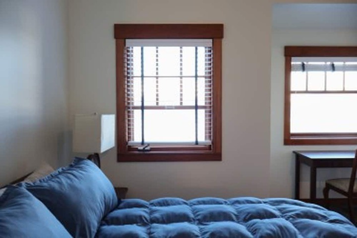 Room 5 of 7