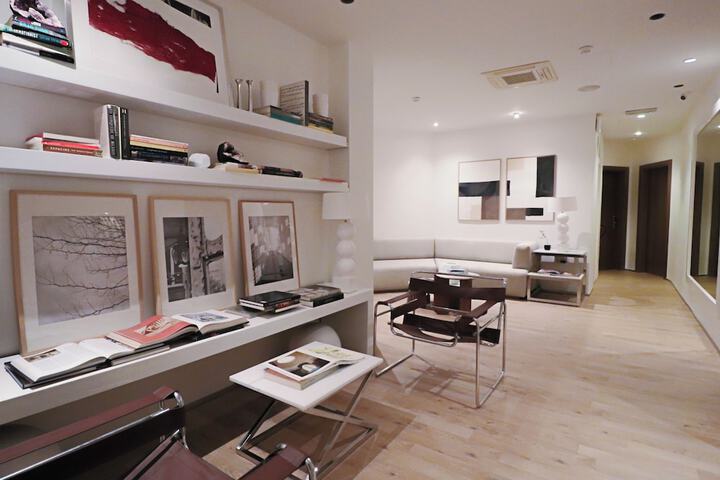 Room 34 of 70
