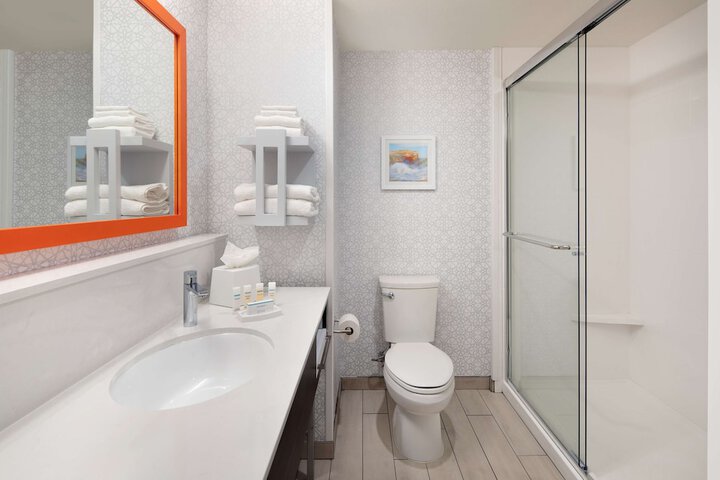 Bathroom shower