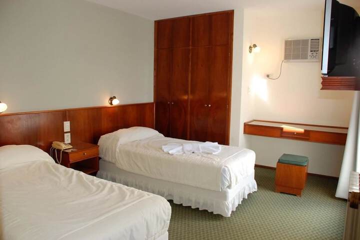 Room 3 of 29