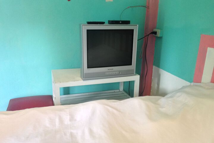 Room 44 of 74