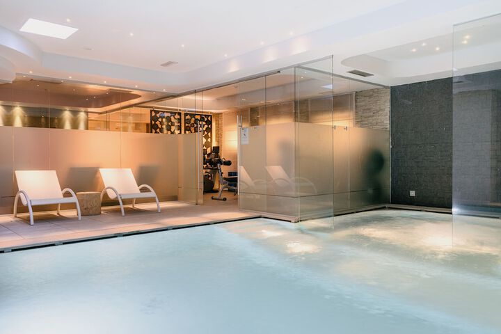 Pool 52 of 178