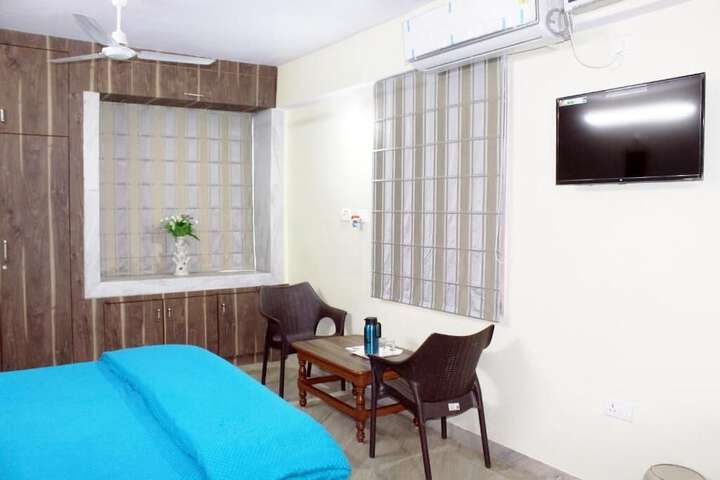 Room 14 of 49