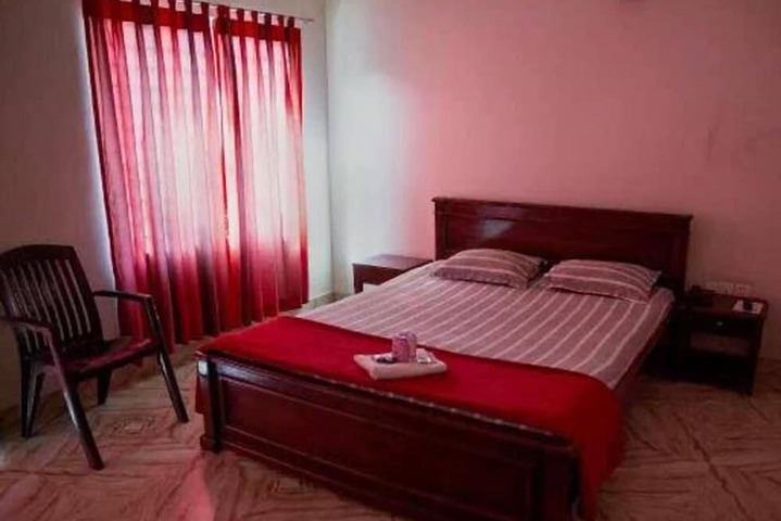 Room 14 of 26