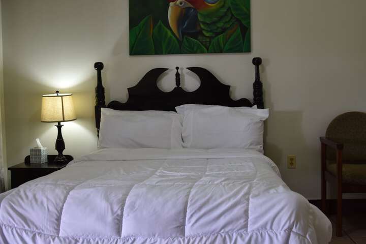 Room 16 of 157