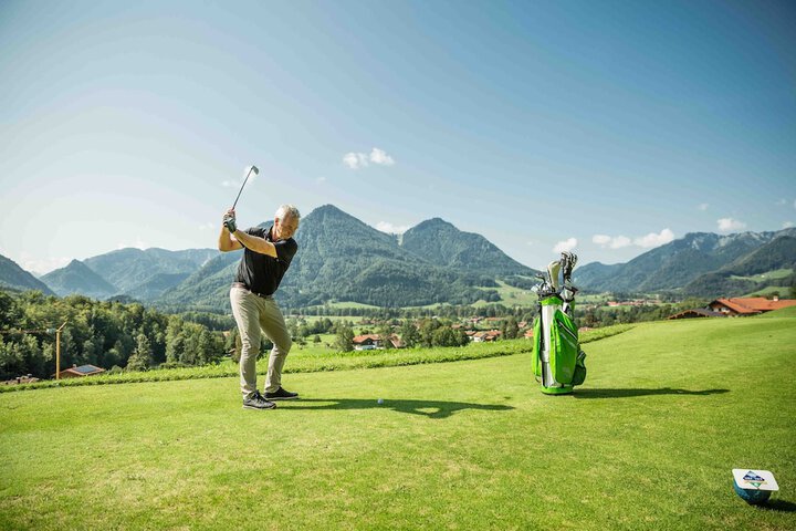 Golf 15 of 27