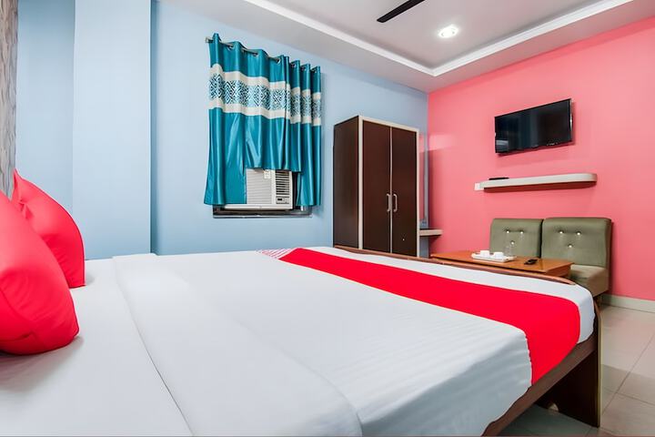 Room 7 of 26