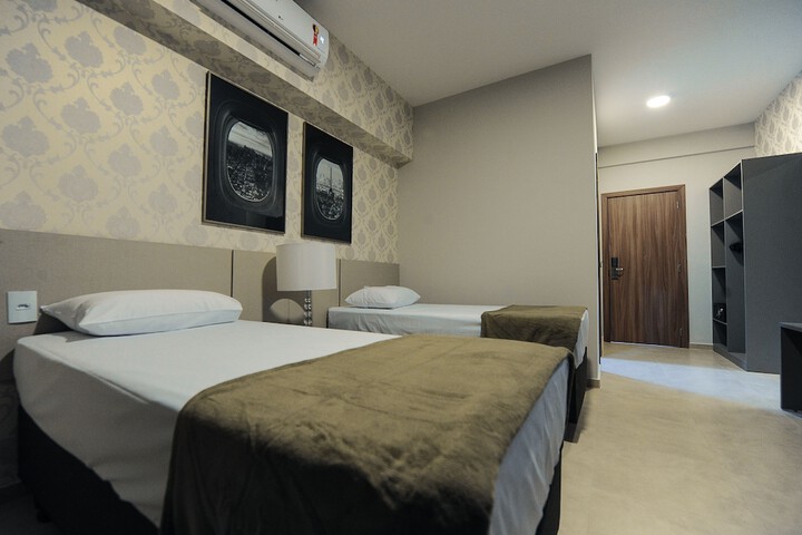 Room 19 of 70