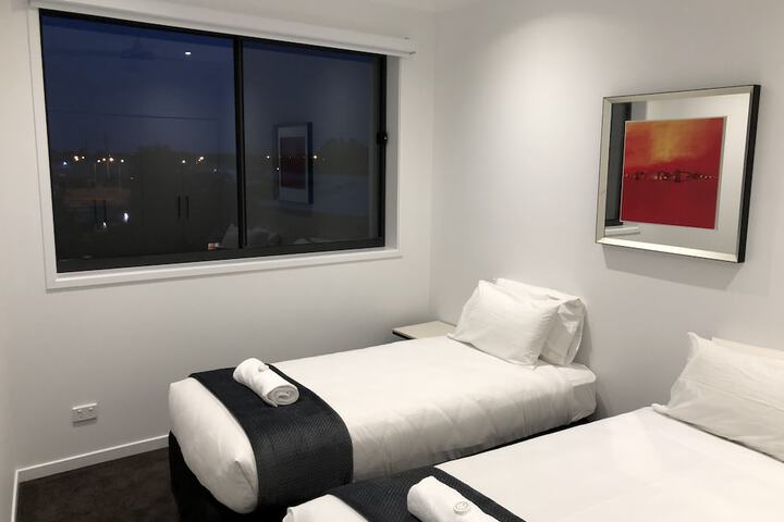 Room 3 of 22