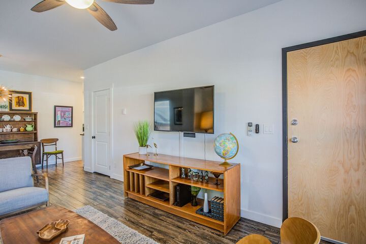 Room 14 of 38