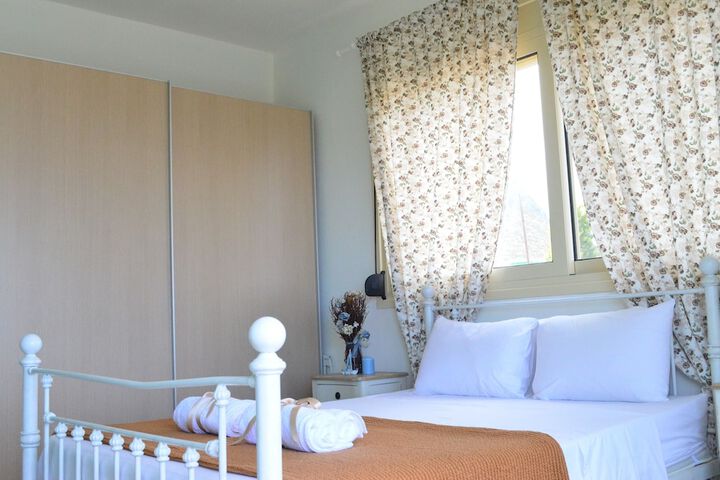 Room 16 of 68