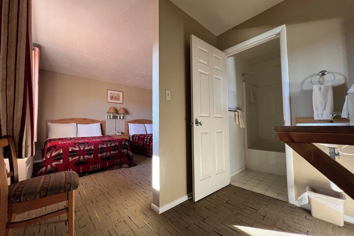 Room 59 of 96