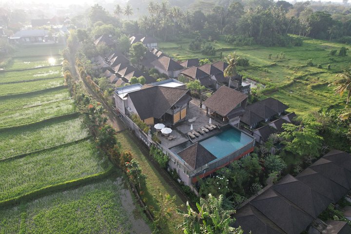 Hotel 95 of 99