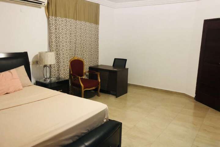 Room 8 of 52