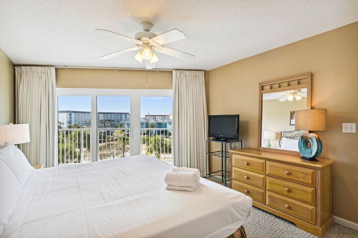 Room 3 of 54