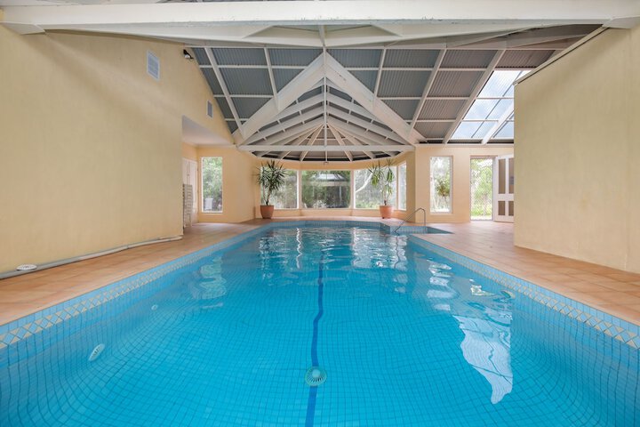 Pool 27 of 30