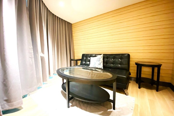 Room 90 of 134