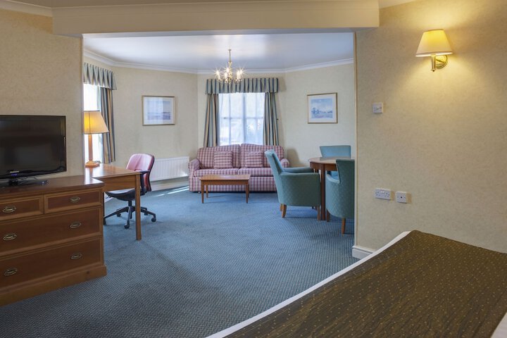 Room 17 of 81