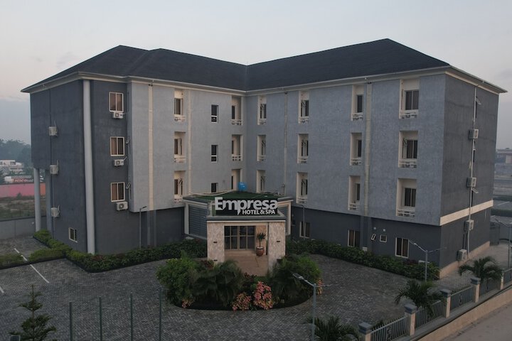 Empresa Hotel & Spa