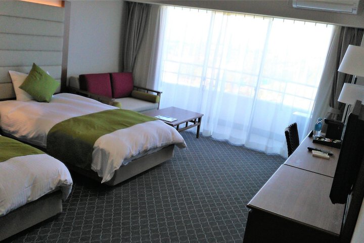 Room 12 of 54