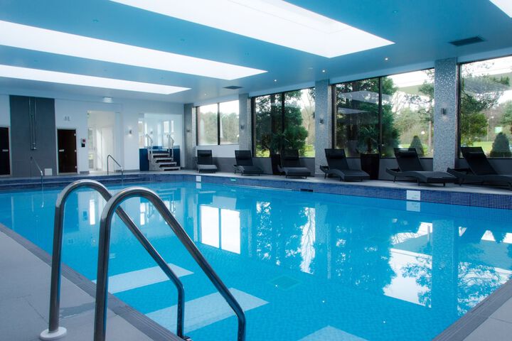Pool 143 of 292