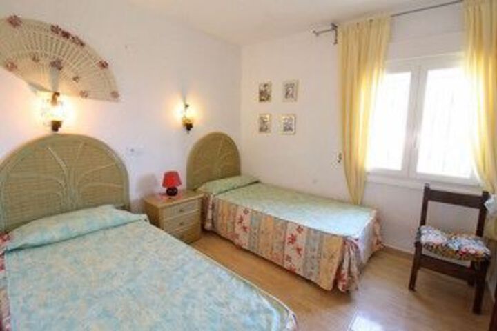 Room 15 of 24