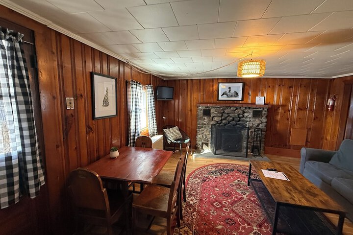 Room 109 of 212