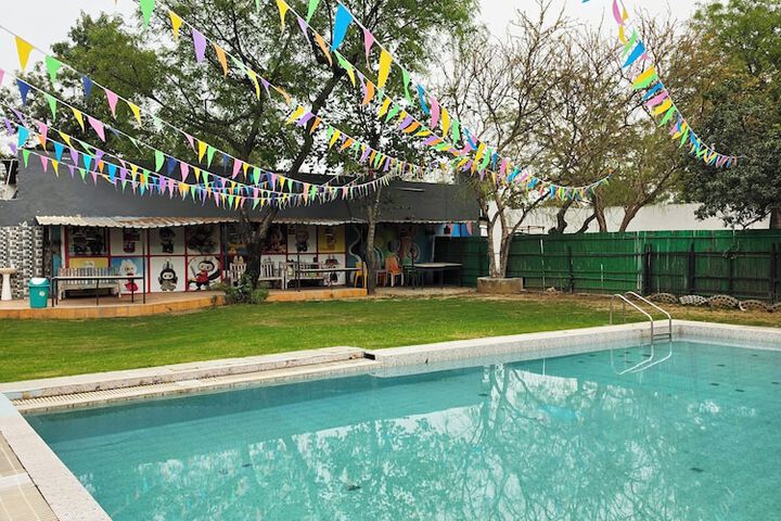 Pool 91 of 181