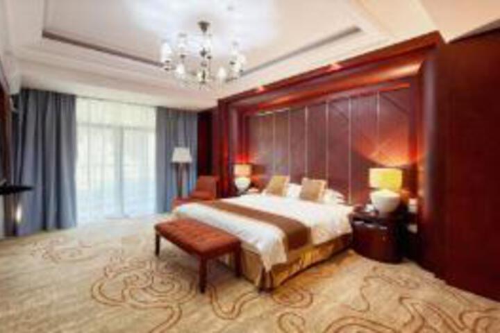 Room 21 of 23