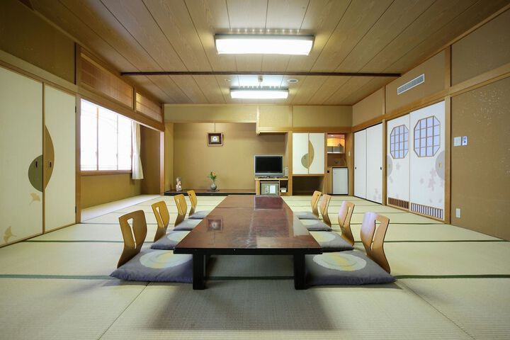 Dining Photos