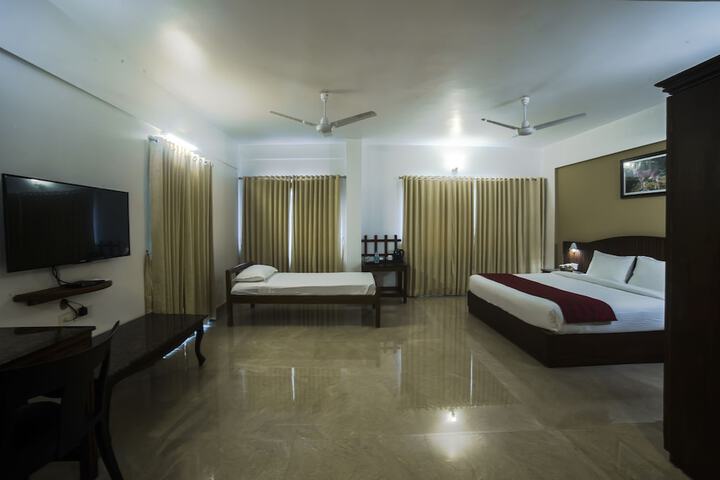 Room 2 of 21