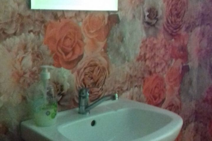 Room 14 of 25