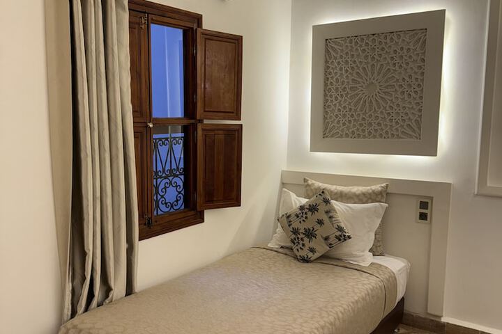 Room 20 of 36