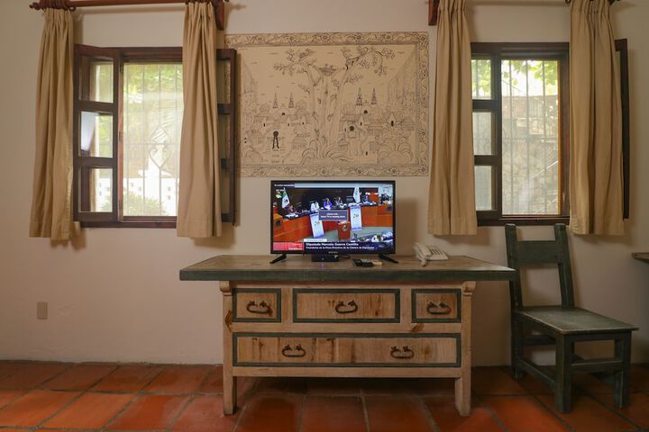 Room 10 of 45