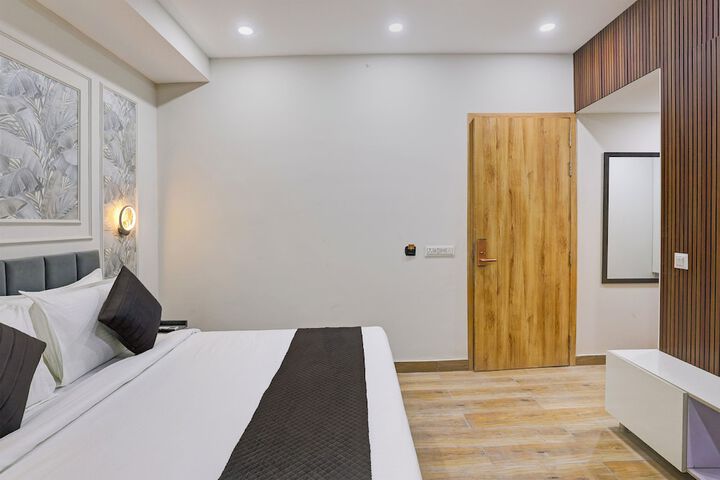 Room 21 of 31