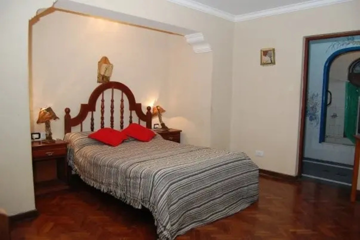 Room 6 of 25