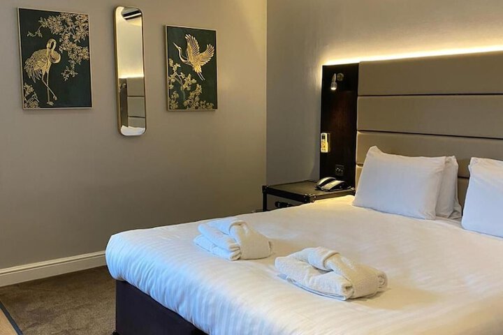 Room 25 of 66