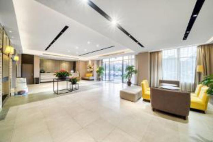 Home Inn (Shaoxing East Railway Station)