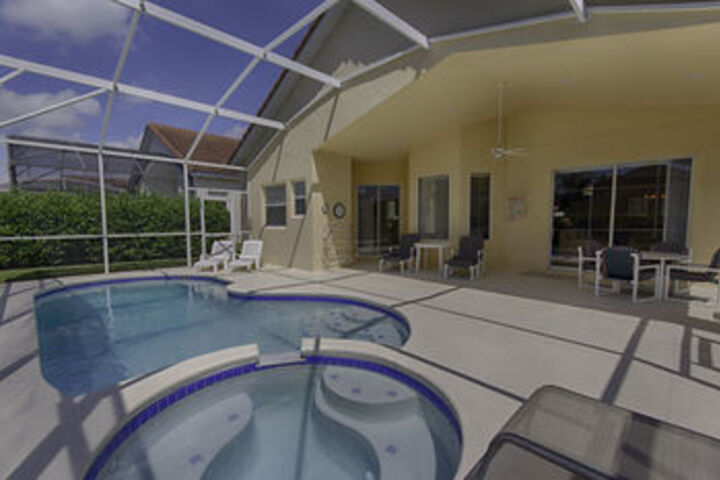 Pool 353 of 380
