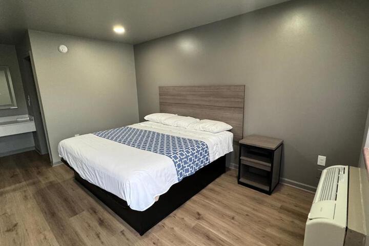 Single Room (4 of 5)