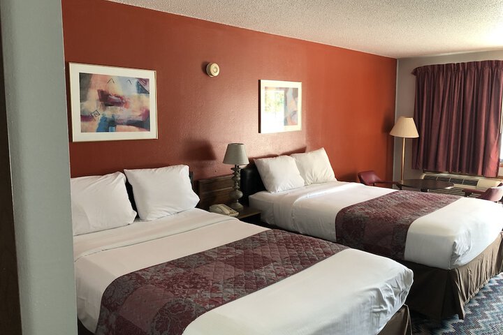 Room 10 of 91