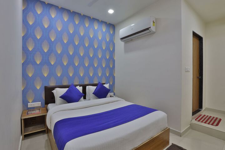 Room 42 of 47