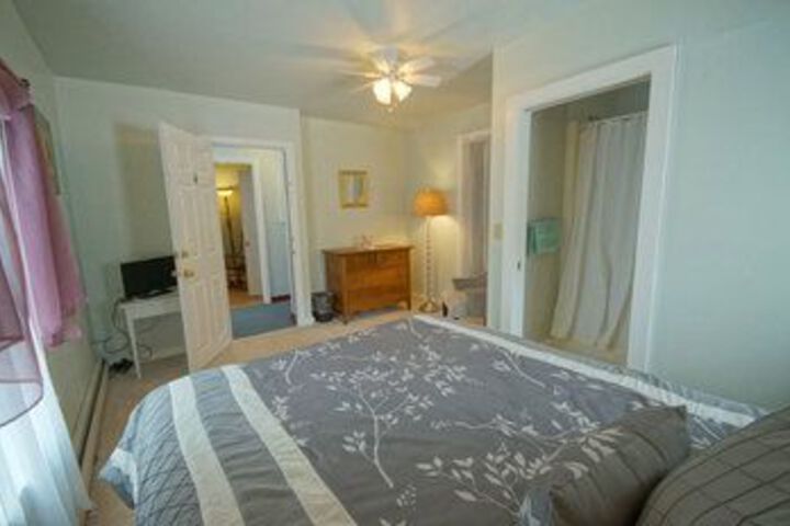 Room 12 of 39