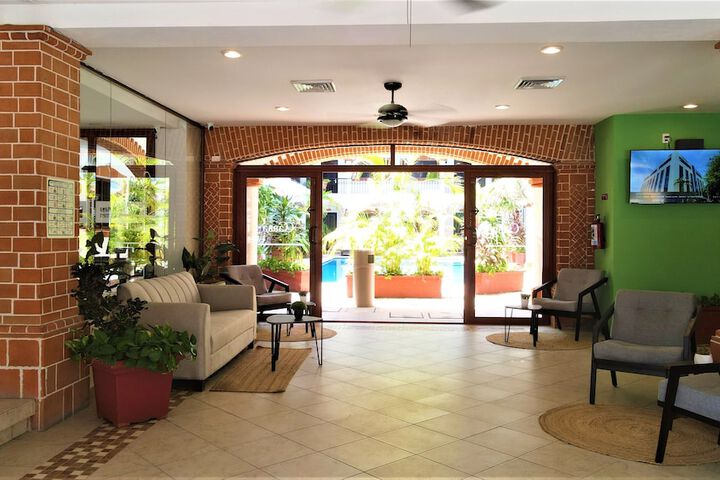 Hotel Interior 4 of 120