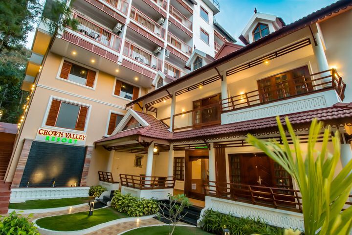 Hotel 27 of 29