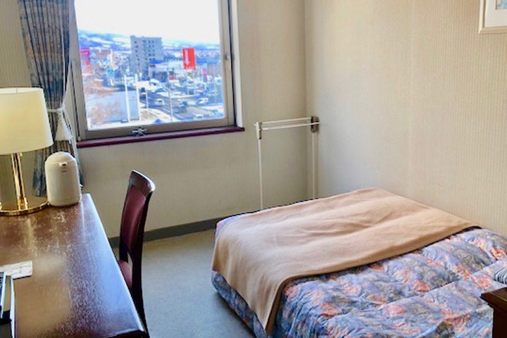 Room 25 of 34