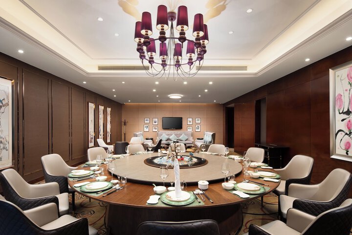 Dining 96 of 143